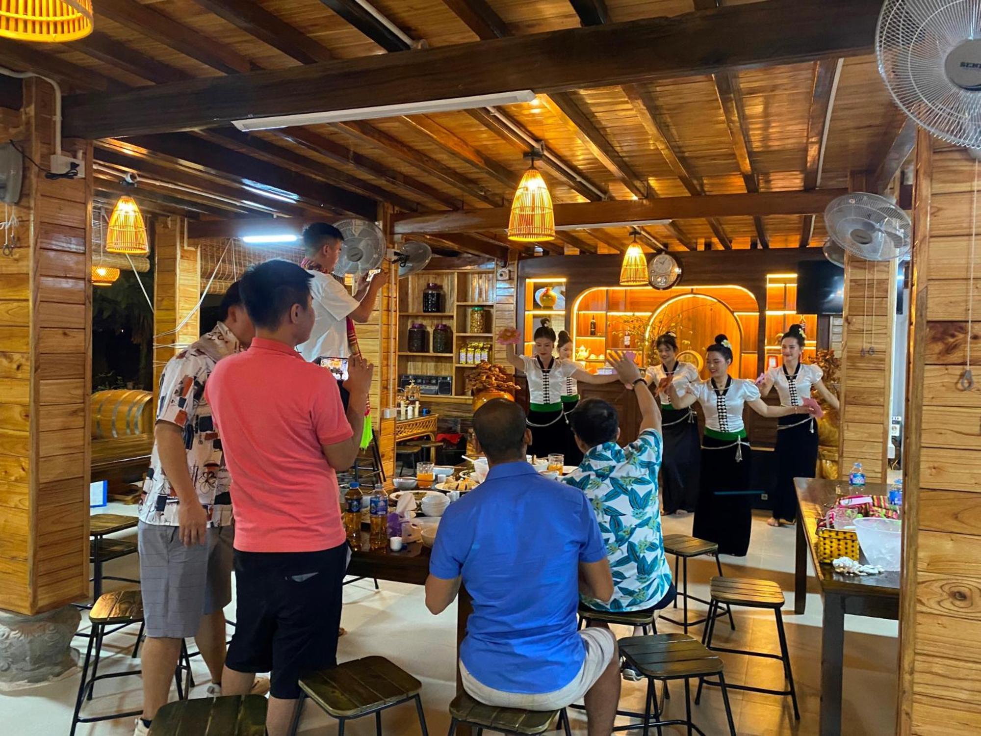 Nam Thia Homestay Yen Bai ภายนอก รูปภาพ